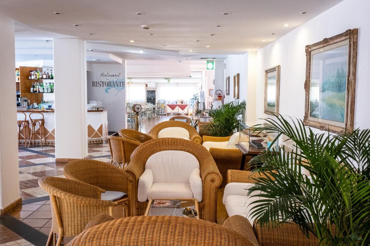 Hotel Corallaro Santa Teresa Gallura Εξωτερικό φωτογραφία